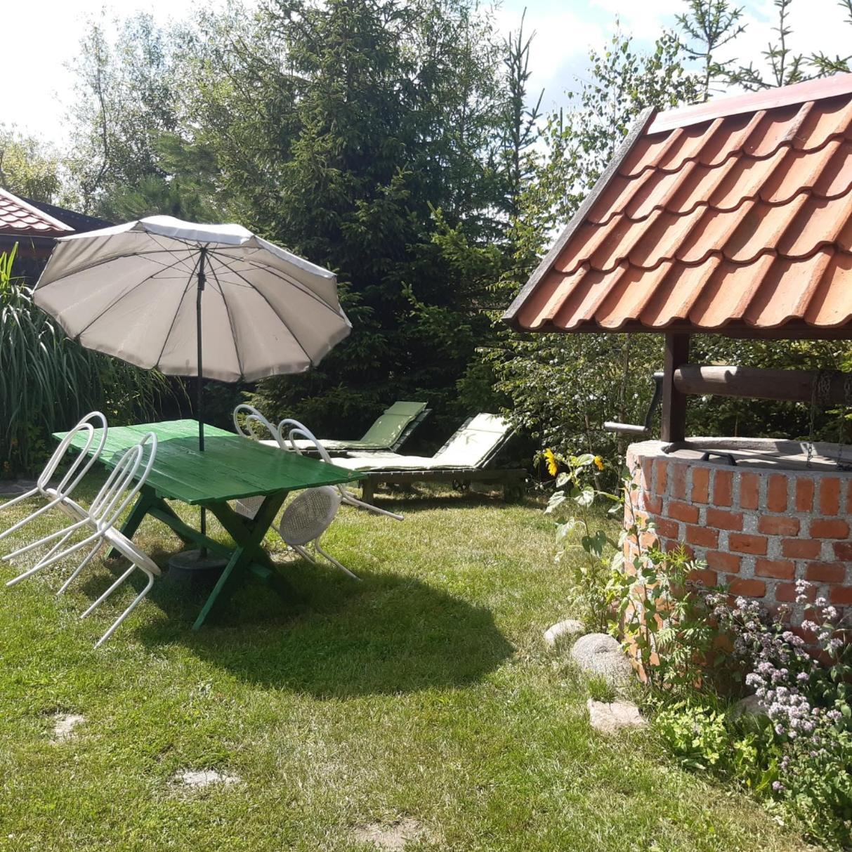 Domek W Kwiatach Zyndaki Exterior photo
